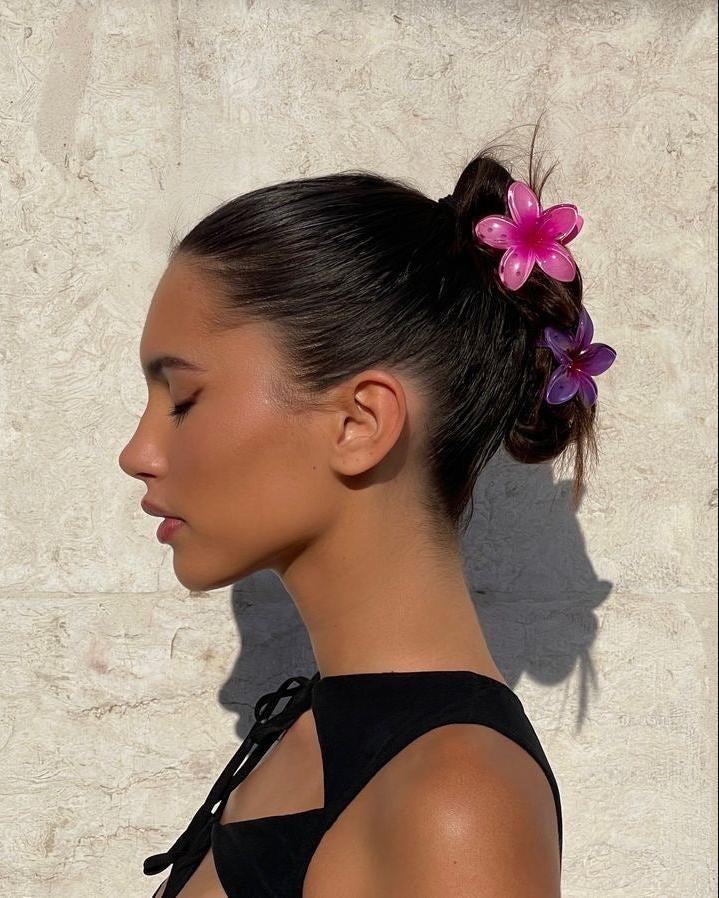 FRANGIPANI FLOWER HAIR CLIP 8CM MULTI - STUDIO JO STORE