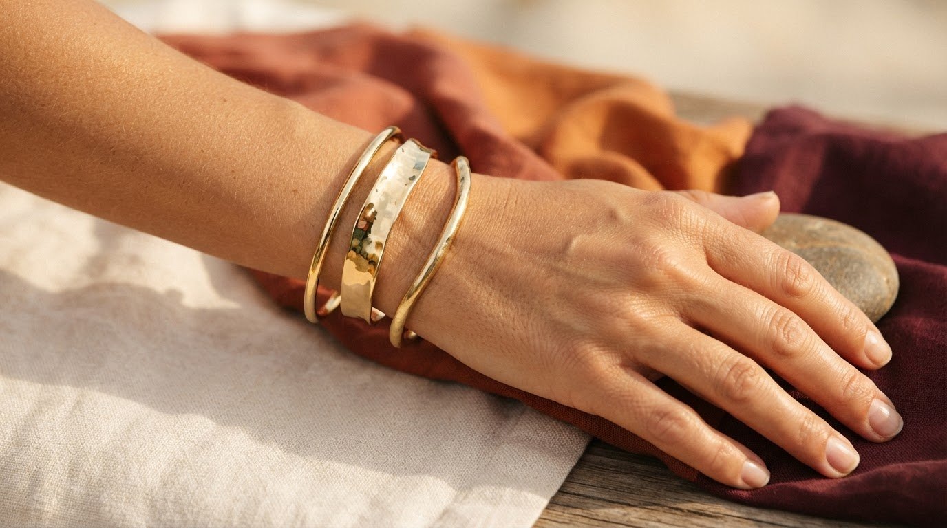 Stainless Steel Gold Bangles: How to Choose and Style Yours