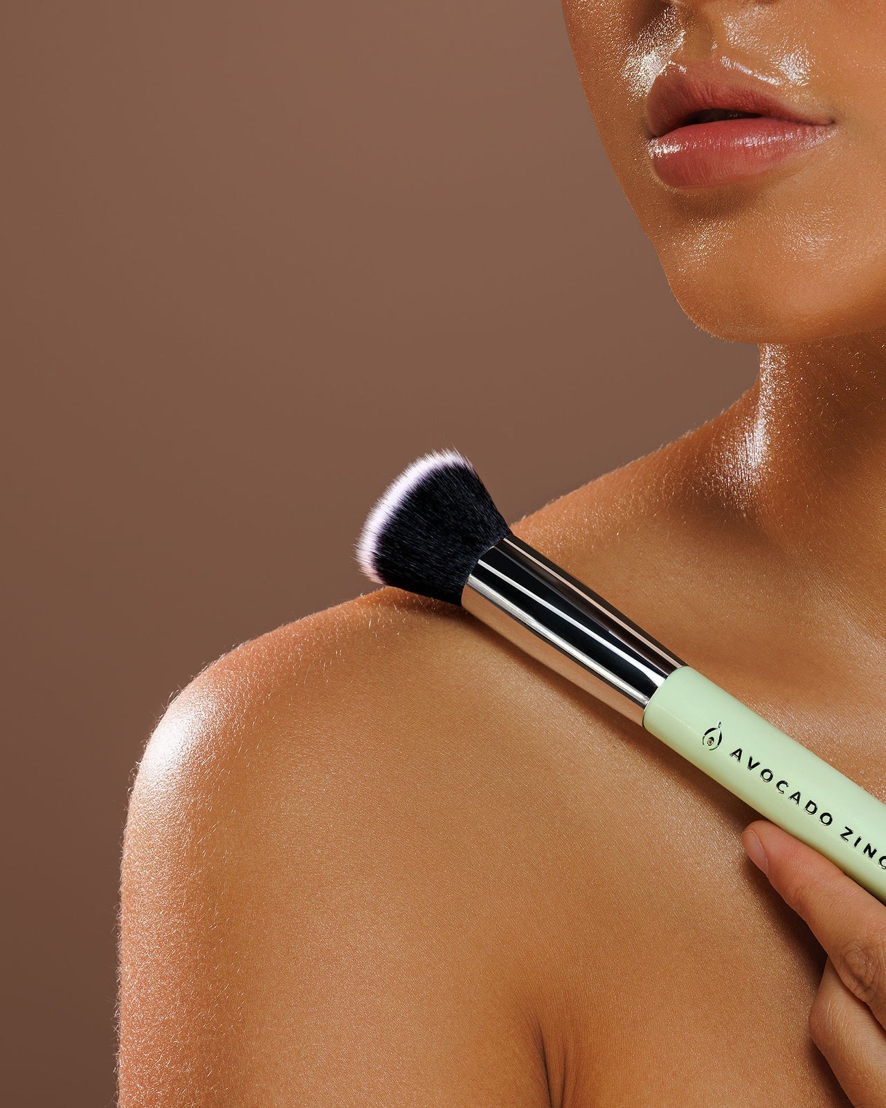 AVOCADO ZINC - SPF APPLICATOR  BRUSH - STUDIO JO STORE  