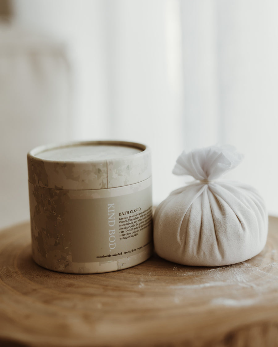 KIND BOD ORGANIC CLAY BATH CLOUD - LAVENDER - FRANKINCENSE - BERGAMOT - STUDIO JO STORE  