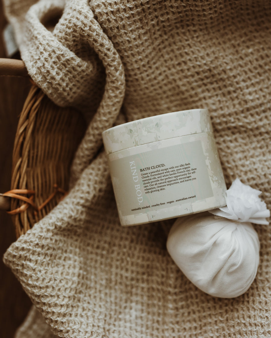 KIND BOD ORGANIC CLAY BATH CLOUD - LAVENDER - FRANKINCENSE - BERGAMOT - STUDIO JO STORE  