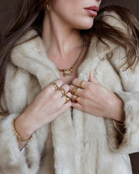 Thumbnail for Ruby Solis Signet Ring Red – 18k Gold