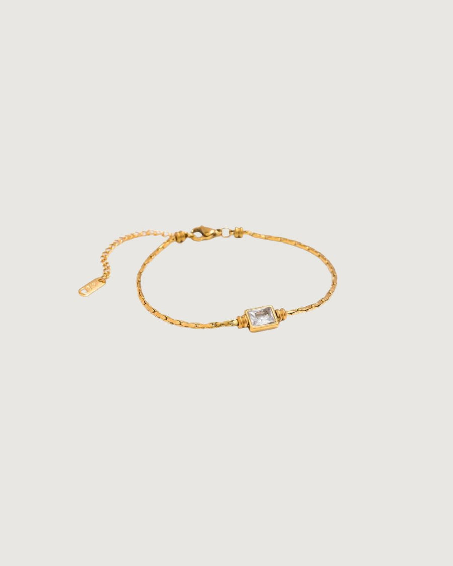 SQUARE DIAMOND PENDANT BRACELET 18K GOLD CHAIN - STUDIO JO STORE  