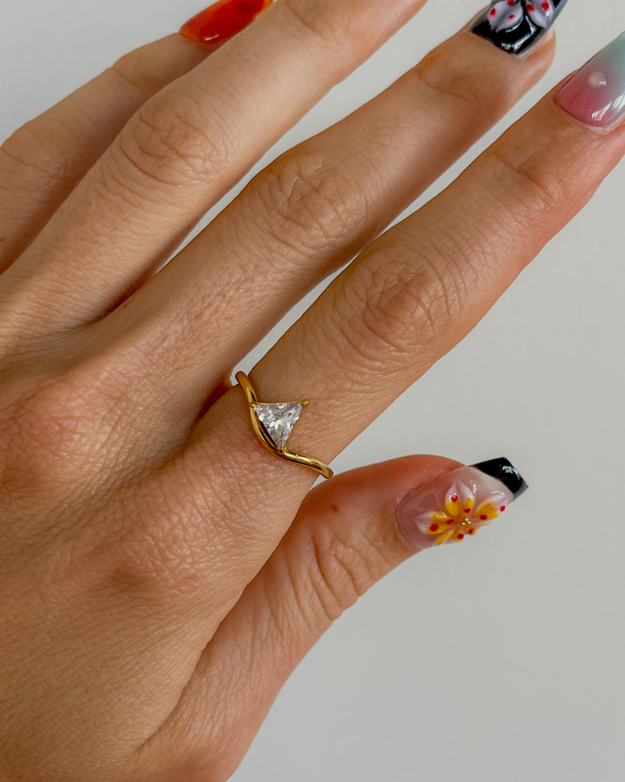 TRIANGLE TRILLION CUT ZIRCONIA RING 18K GOLD PVD - STUDIO JO STORE  