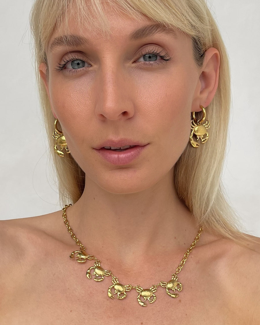 CRAB CHARM NECKLACE 18K GOLD - STUDIO JO STORE  
