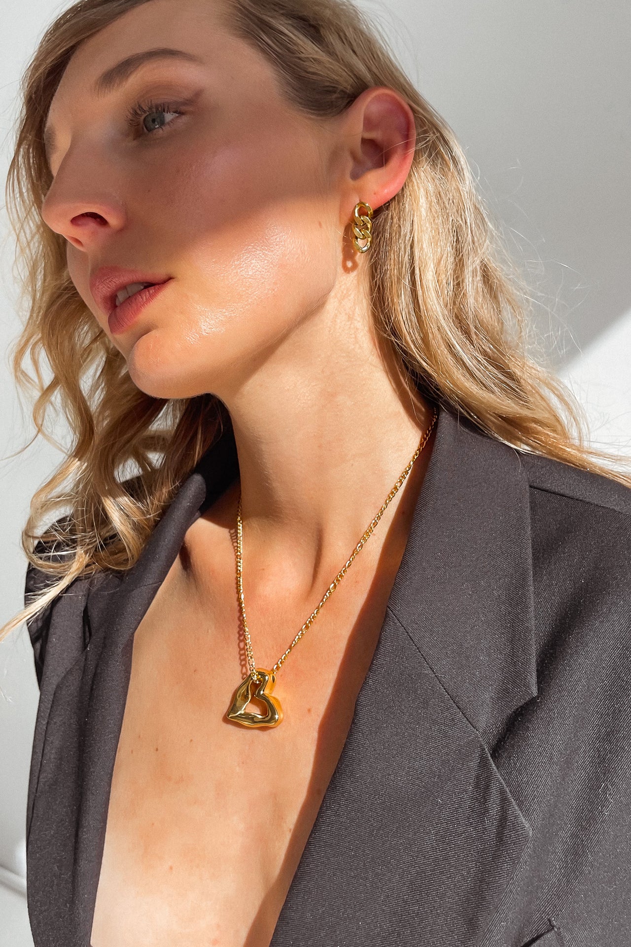 GOLD LINK CHAIN EARRINGS - STUDIO JO STORE  