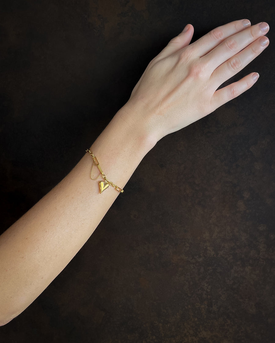 CUPID HEART CHAIN BRACELET 18K GOLD - STUDIO JO STORE  