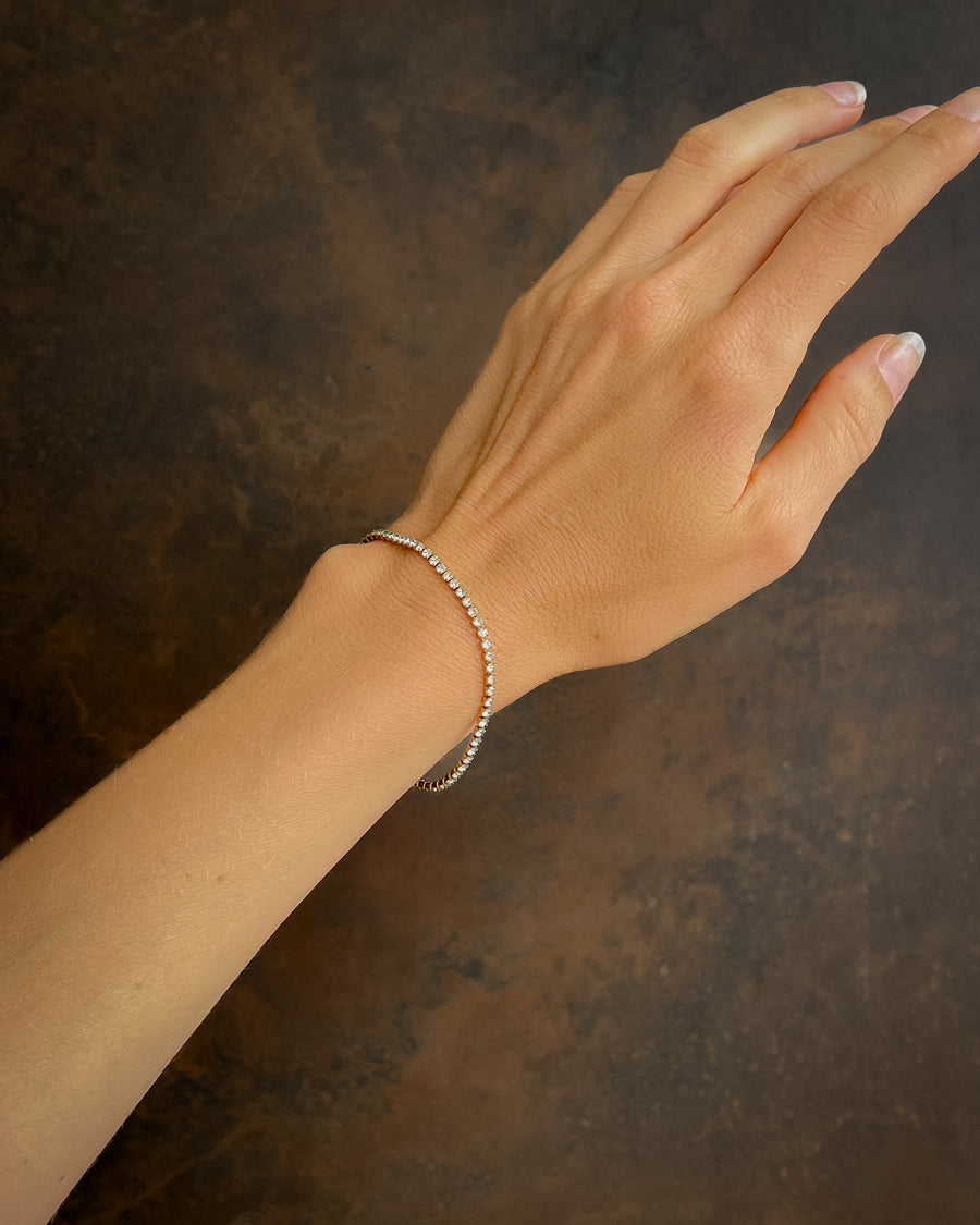 FINE TENNIS BRACELET 18K GOLD - STUDIO JO STORE  