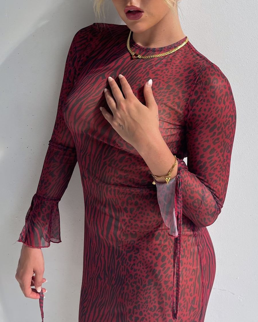 YOU ARE MINE HOLLOW HEART CHOKER CHAIN NECKLACE GOLD - STUDIO JO STORE  