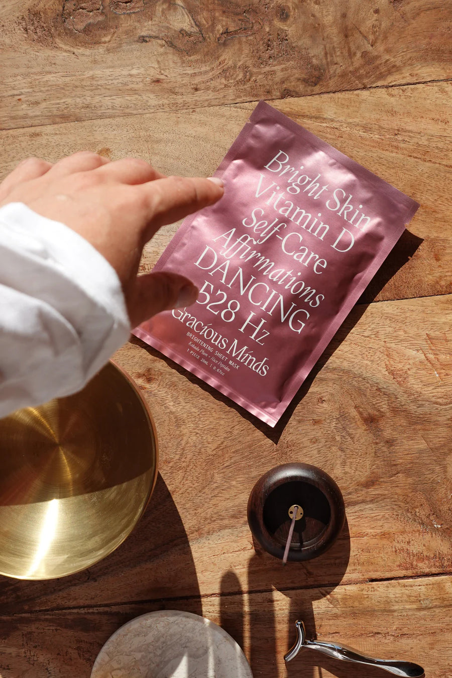 GRACIOUS MINDS – BRIGHT UNVEIL SHEET MASK - STUDIO JO STORE  