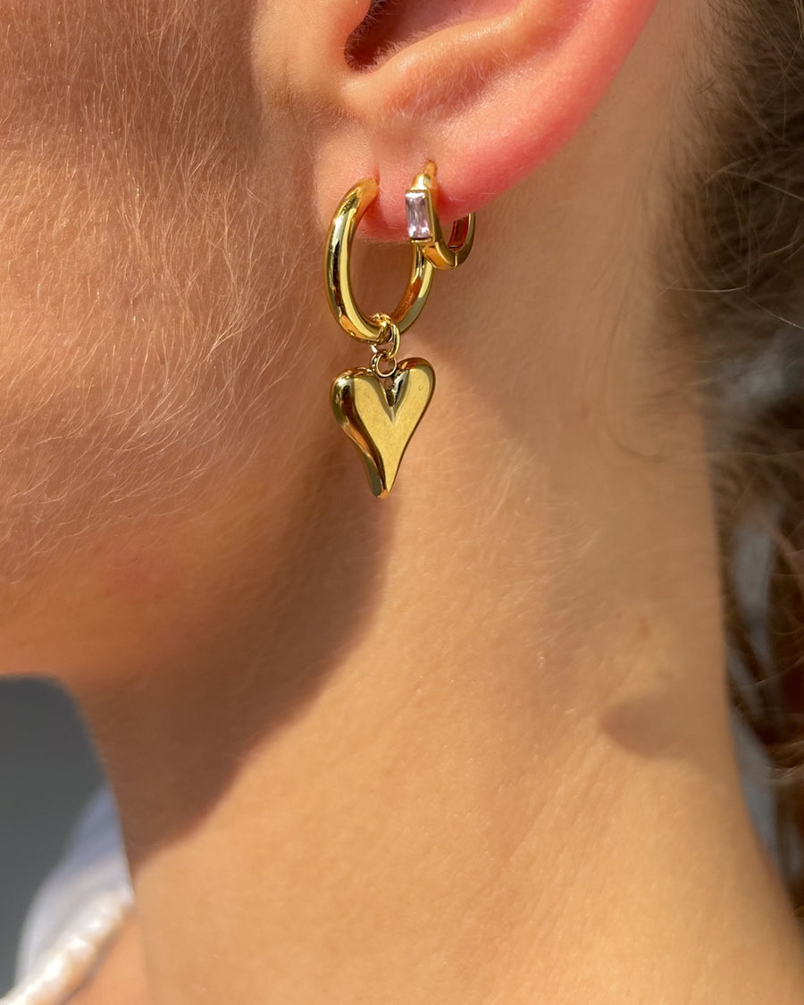 PINK ZIRCON HUGGIE HOOP EARRINGS SET 18K GOLD PVD - STUDIO JO STORE  