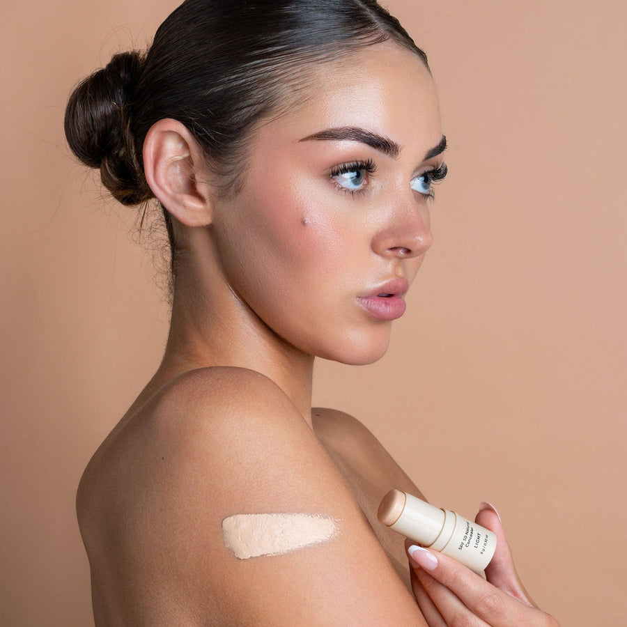 Avocado Zinc - SPF 50 Natural Concealer: Light-Medium