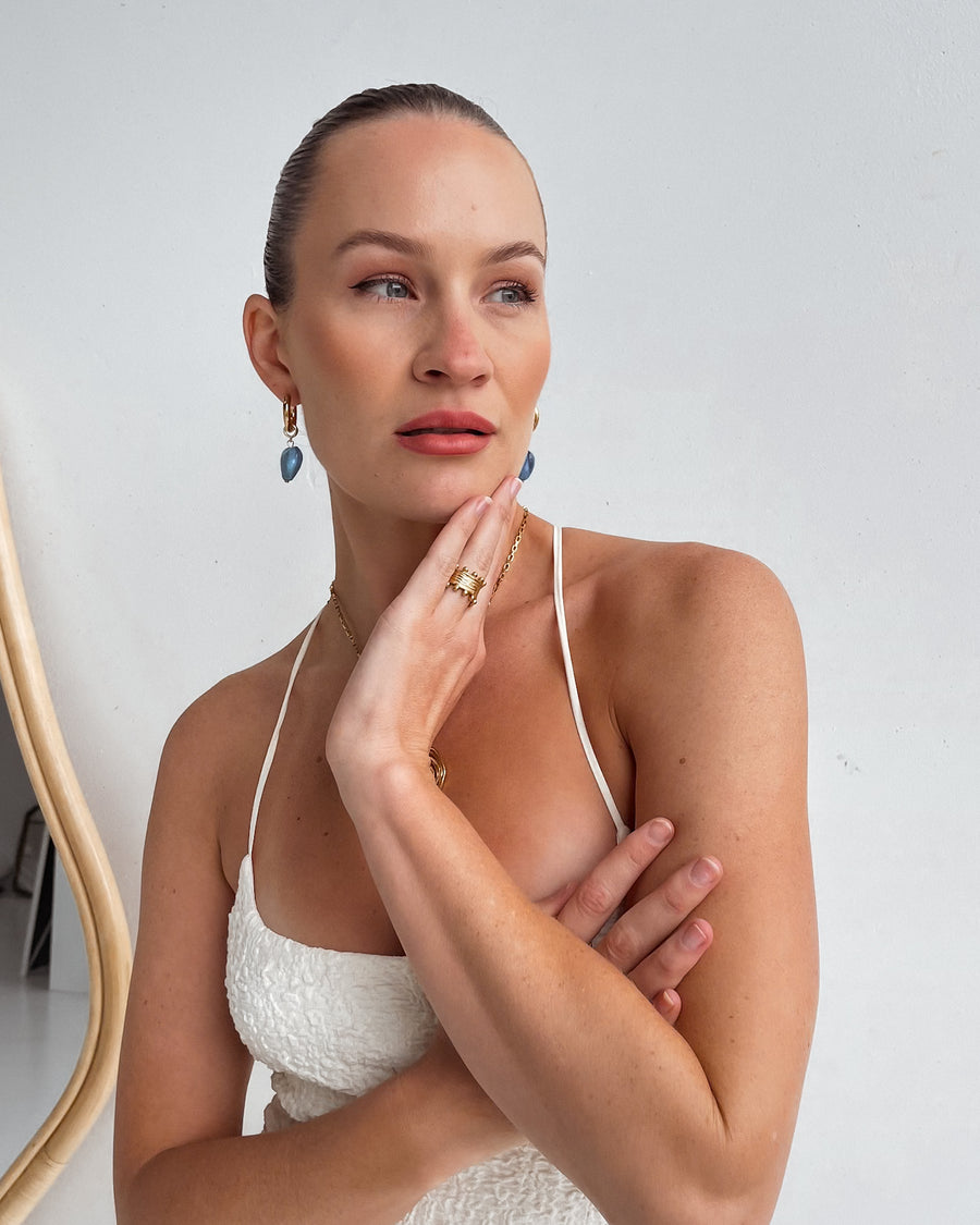 IZAHA TEXTURED RING 18K GOLD PVD - STUDIO JO STORE  