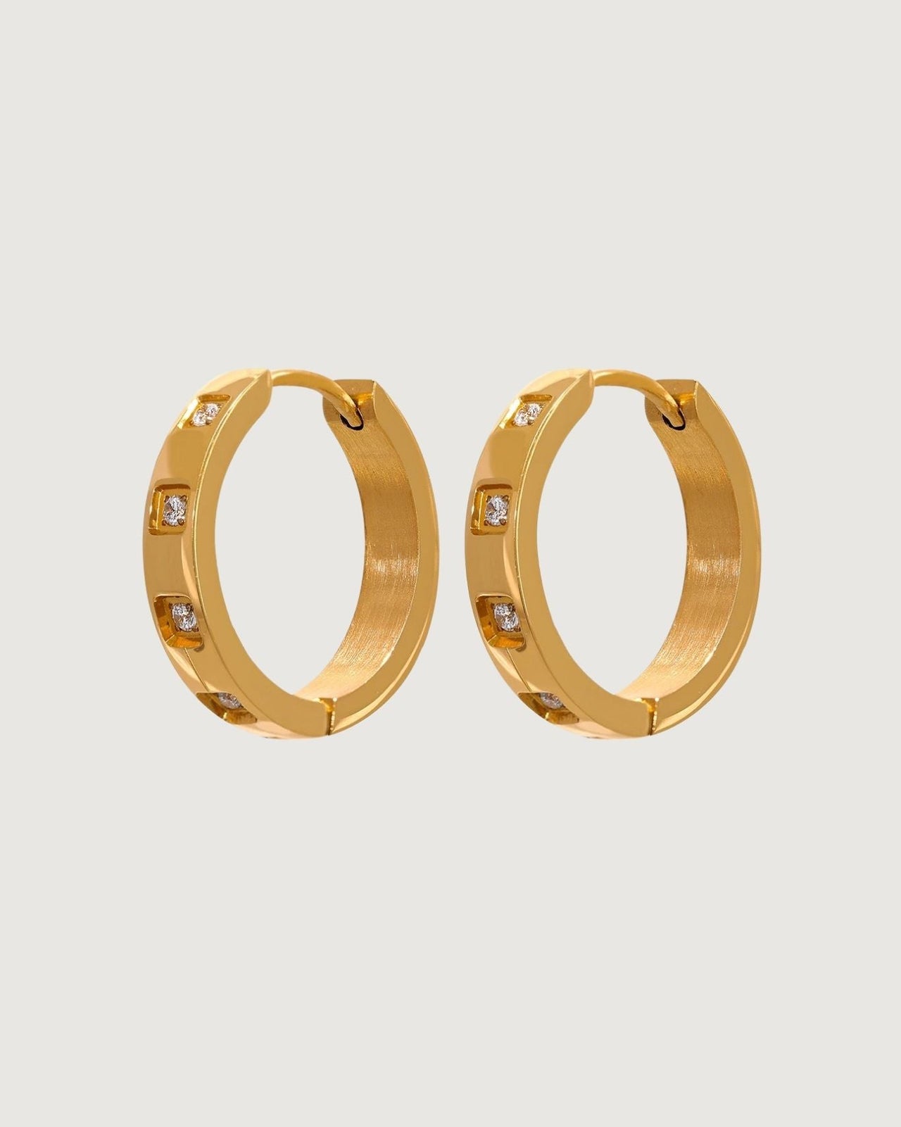 GOLD DIAMOND HOOP EARRINGS - STUDIO JO STORE  