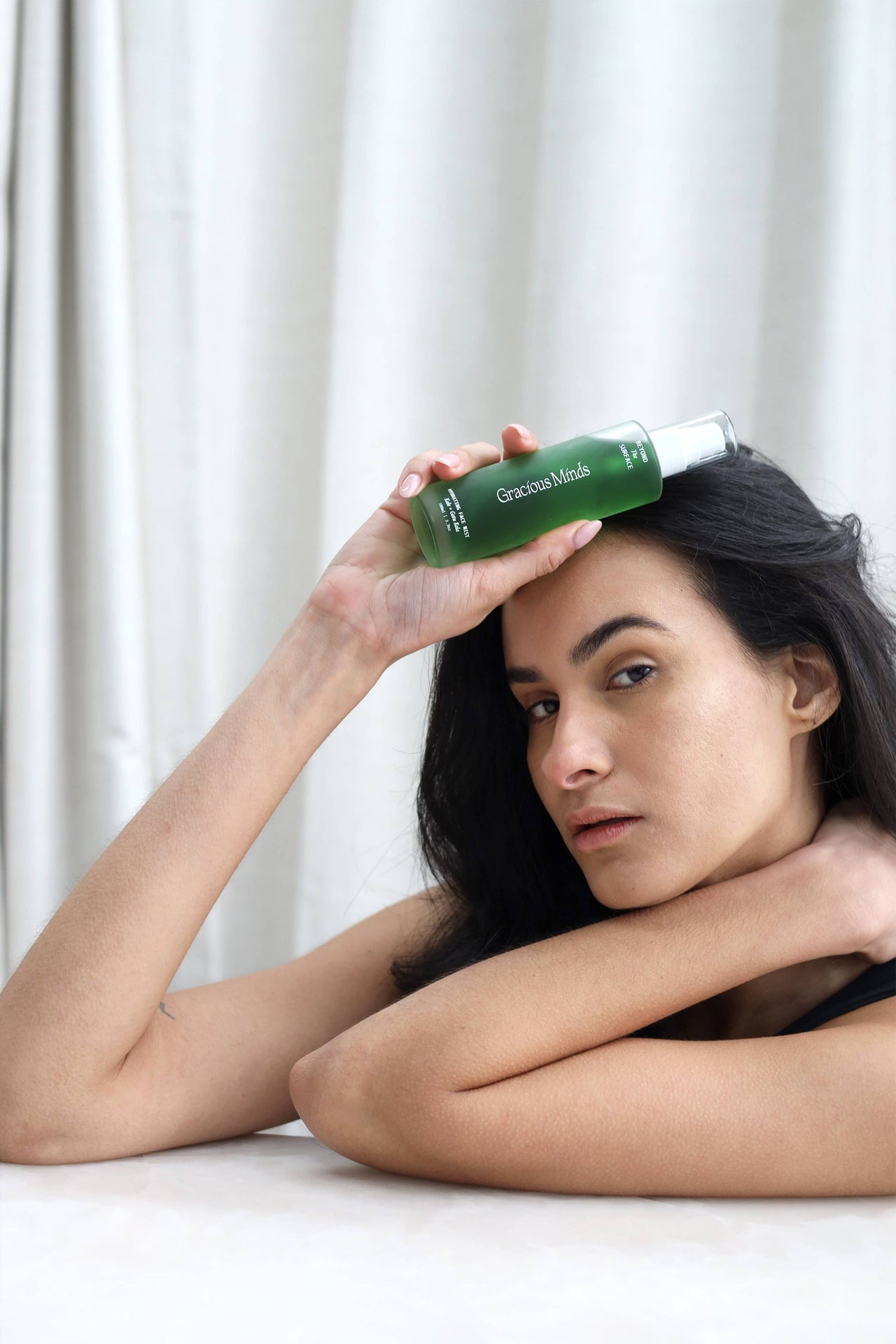 GRACIOUS MINDS – BEYOND THE SURFACE HYDRATING FACE MIST/TONER