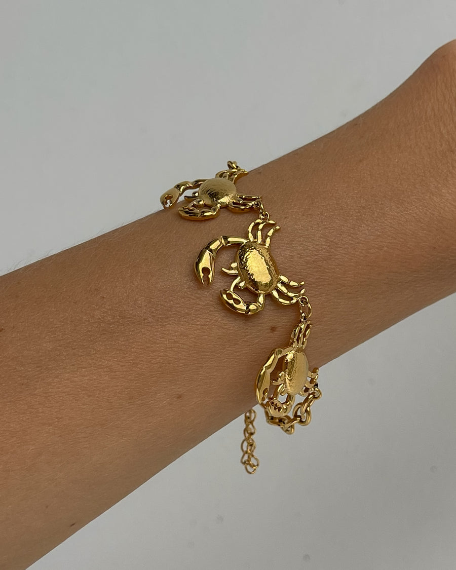 CANCER CRAB CHARM BRACELET 18K GOLD - STUDIO JO STORE  