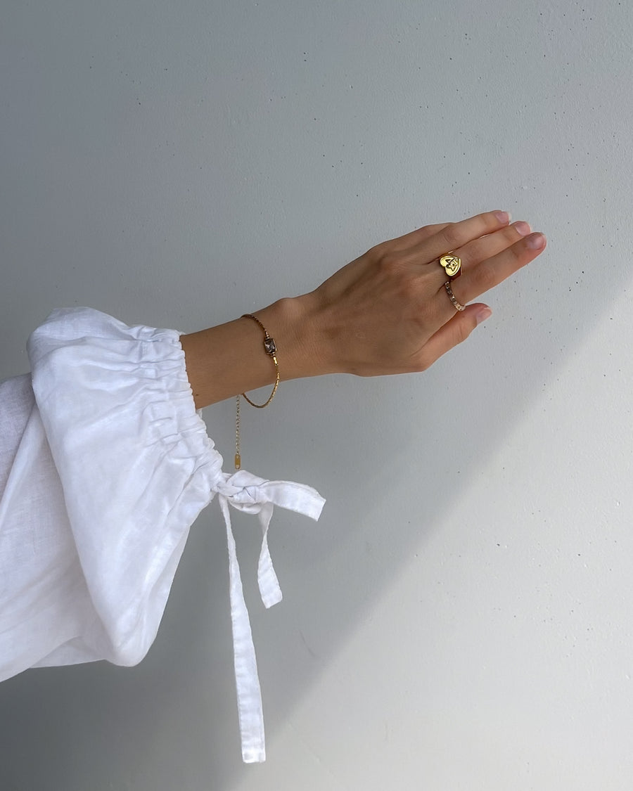 SQUARE DIAMOND PENDANT BRACELET 18K GOLD CHAIN - STUDIO JO STORE  