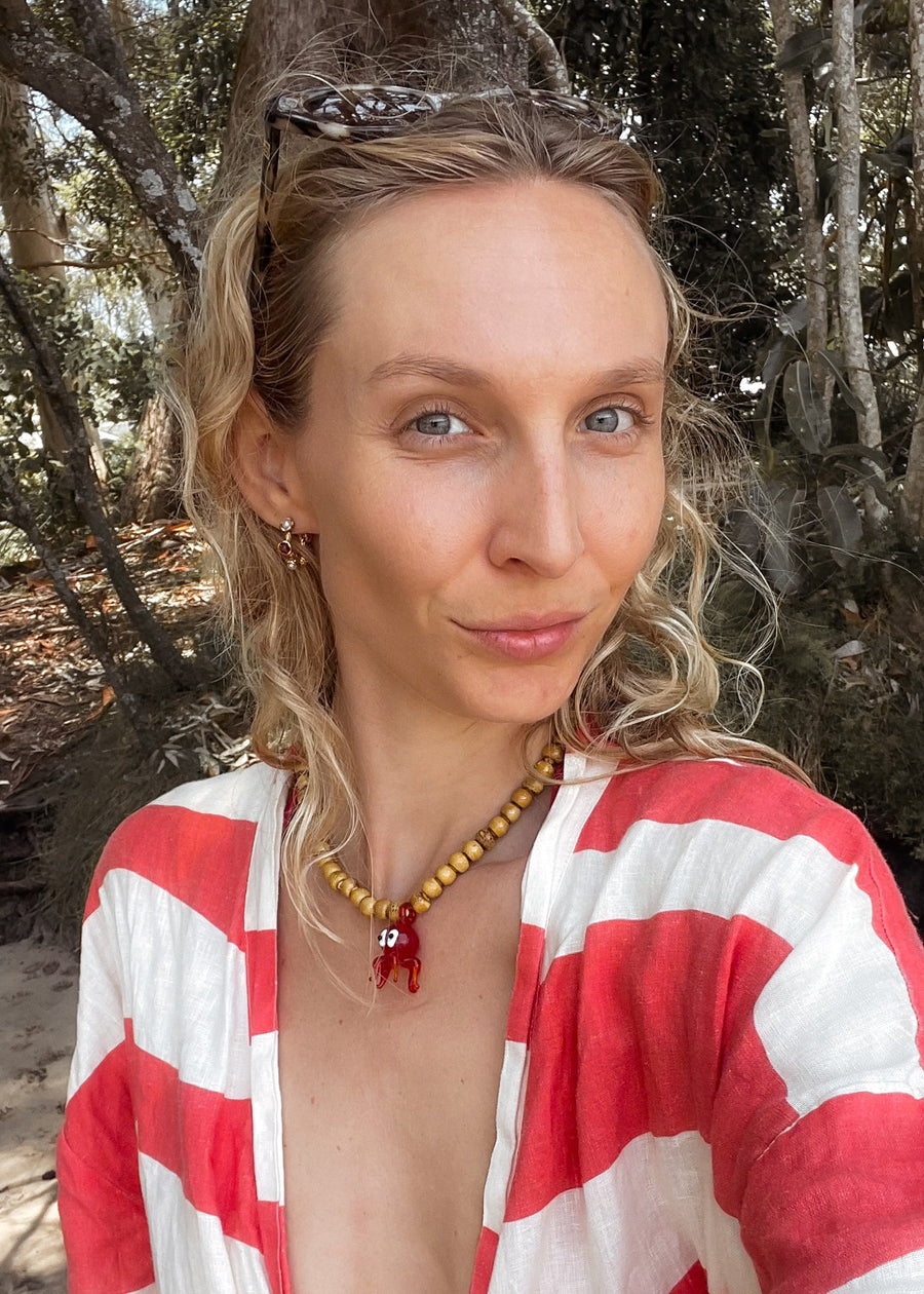 OLLIE THE OCTOPUS PENDANT NECKLACE - RED BROWN - STUDIO JO STORE  