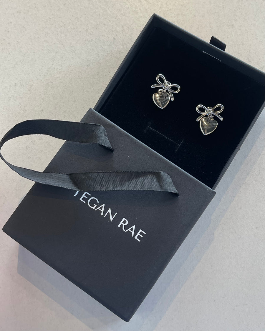 BOW DROP HEART STUD EARRINGS SILVER - STUDIO JO STORE  