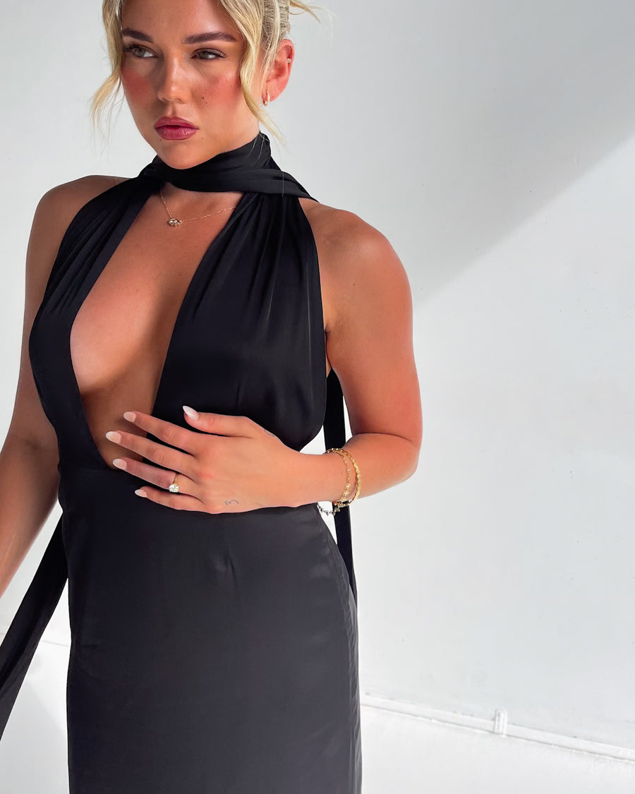 CHAKRA DIAMOND NECKLACE GOLD - STUDIO JO STORE  