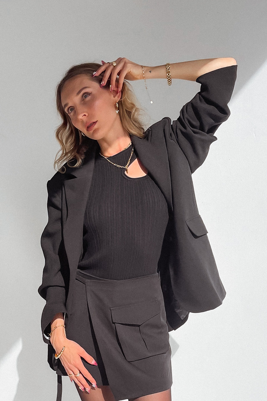 CUPID HEART EARRINGS GOLD - STUDIO JO STORE  