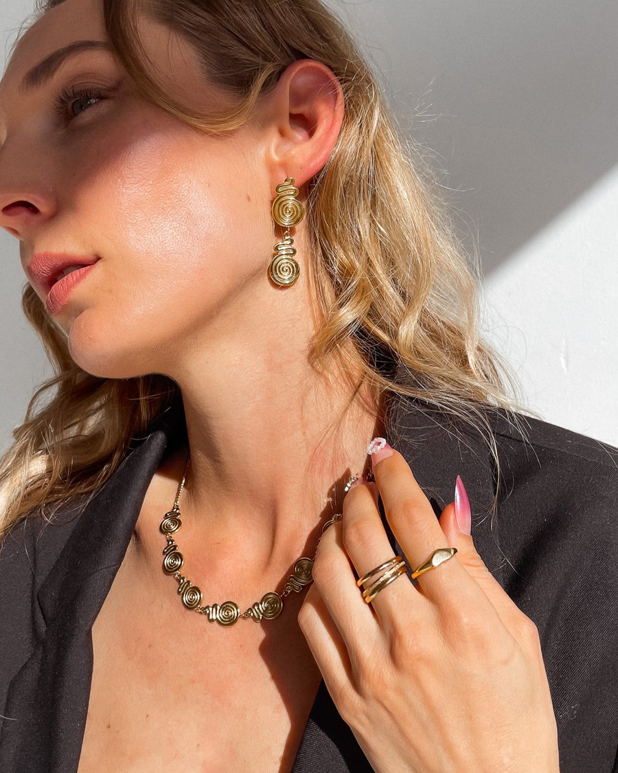 YOUR HEART SIGNET RING GOLD - STUDIO JO STORE  