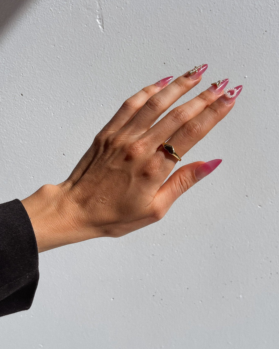 YOUR HEART SIGNET RING GOLD - STUDIO JO STORE  