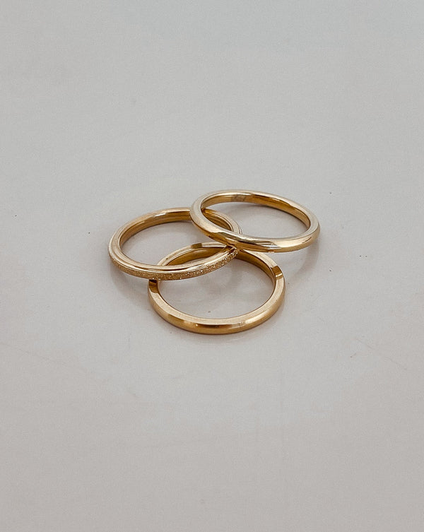 THREE SISTERS STACKING RING SET OF 3 18K GOLD PVD - STUDIO JO STORE  