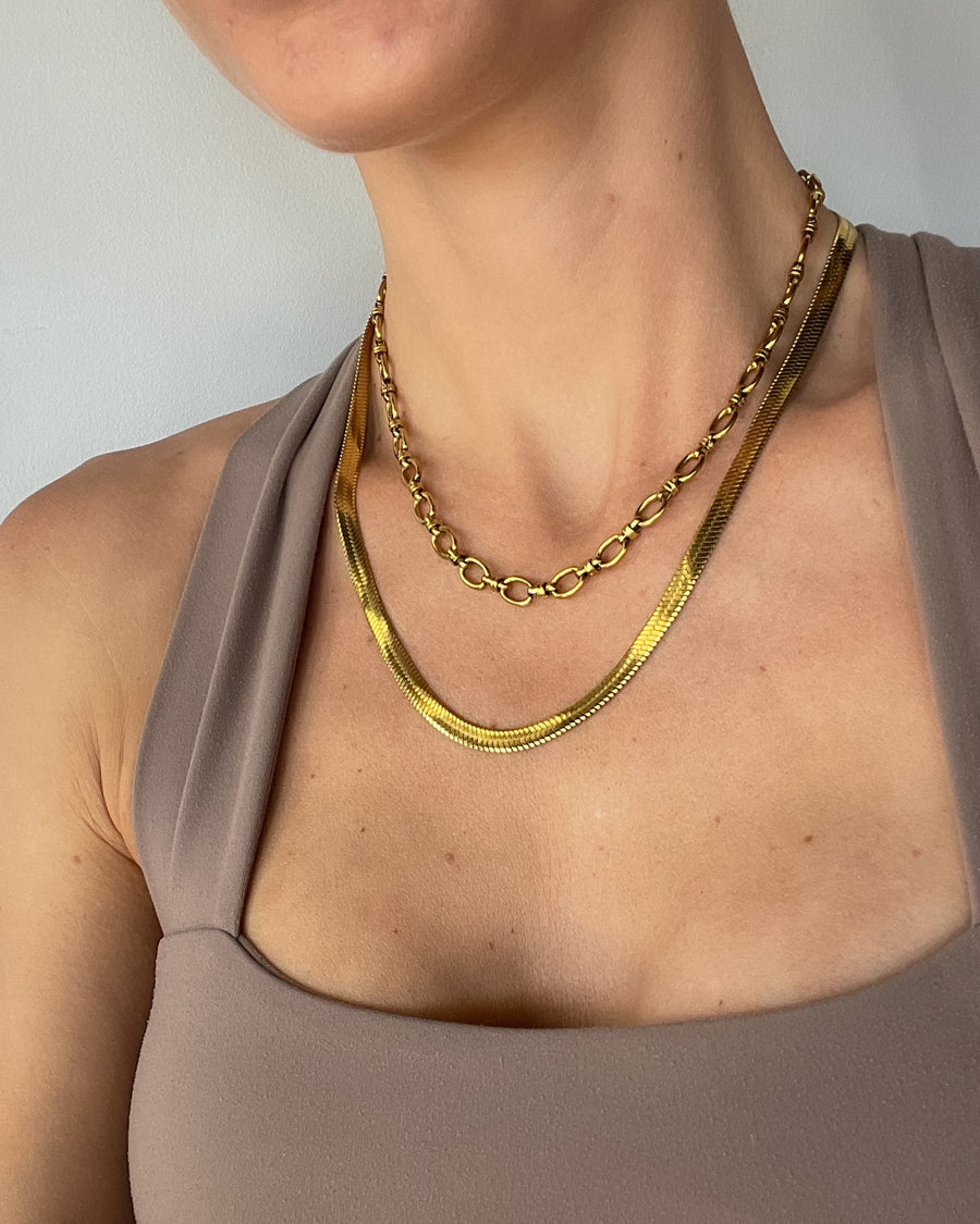 SNAKE CHAIN NECKLACE 18K GOLD PVC - STUDIO JO STORE  