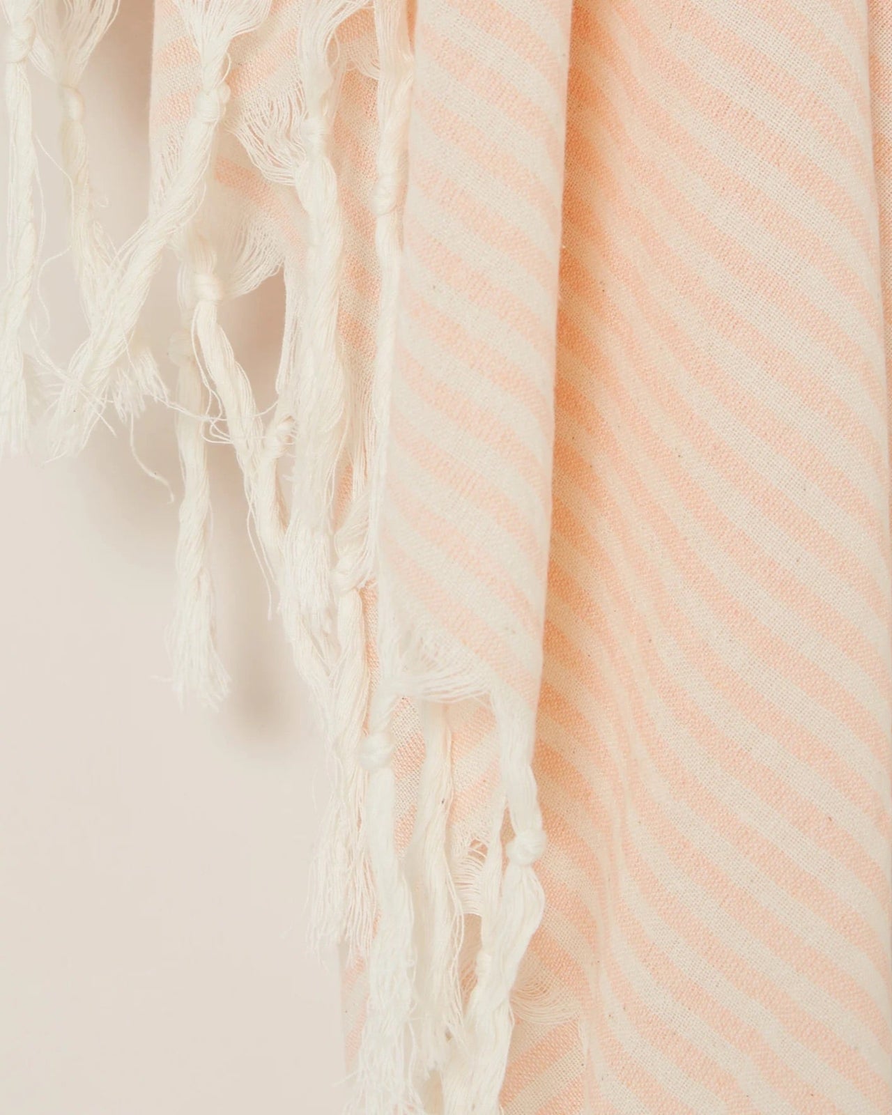 MAYDE NOOSA TOWEL - PEONY