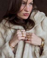 Thumbnail for Ruby Solis Signet Ring Red – 18k Gold