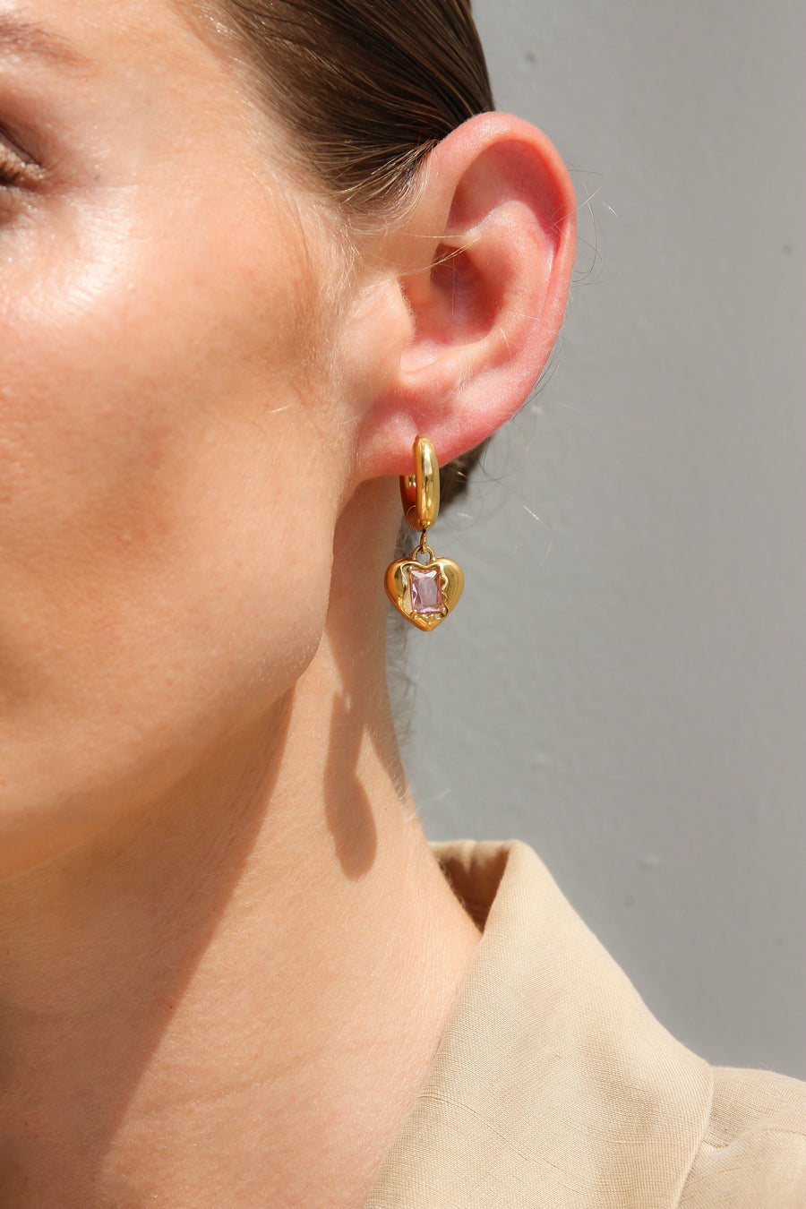 GOLD HEART DROP EARRINGS PINK STONE - STUDIO JO STORE  