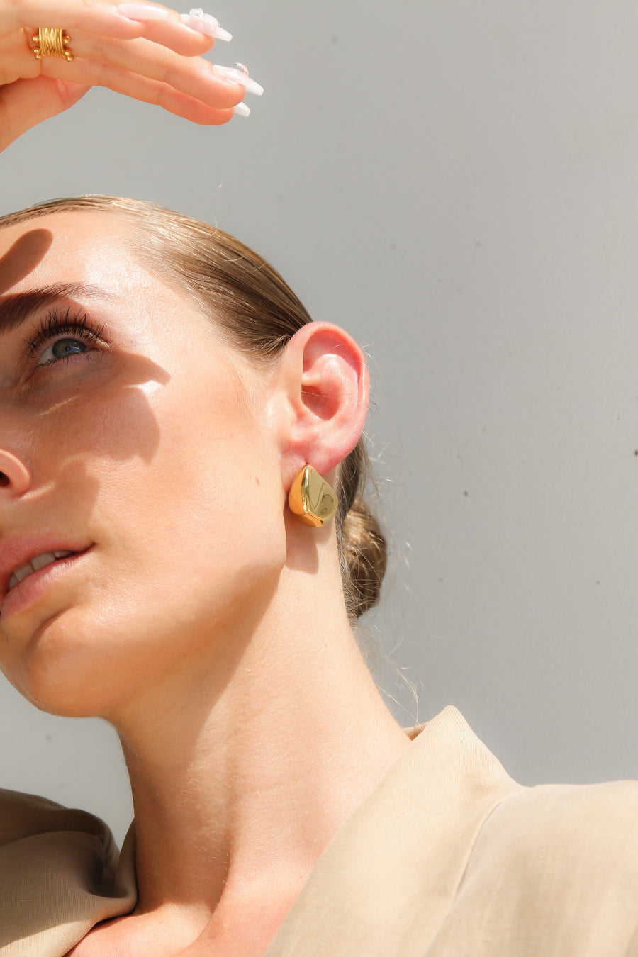 MALONE STUD EARRINGS 18K GOLD - STUDIO JO STORE  