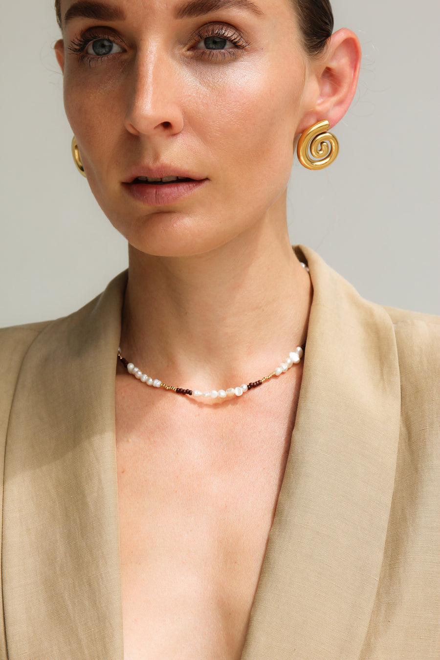 GOLD CONCH SHELL EARRINGS - STUDIO JO STORE  