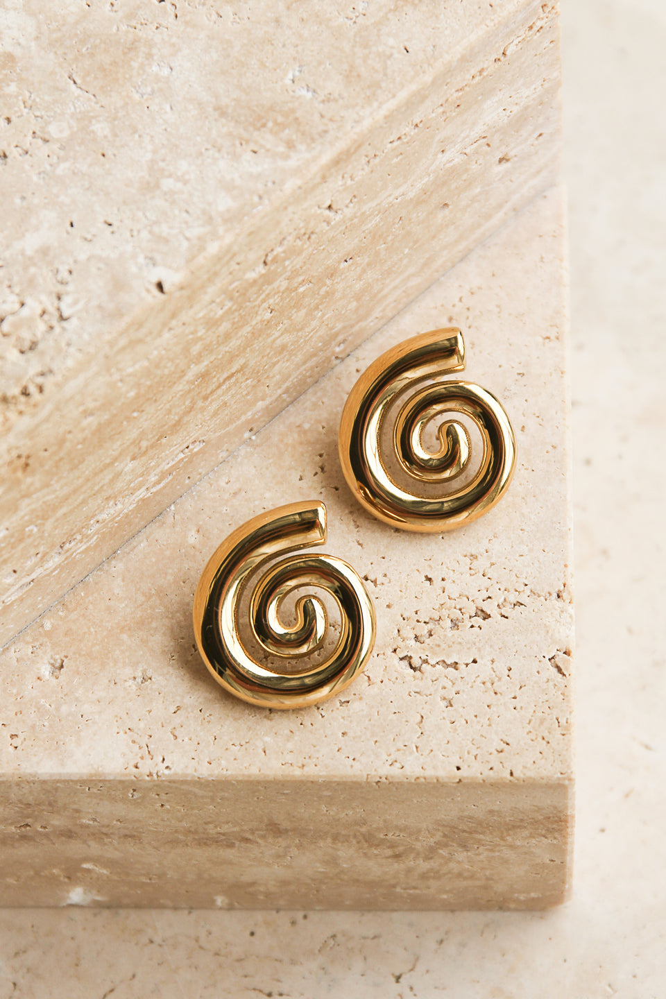 RINGS – STUDIO JO STORE