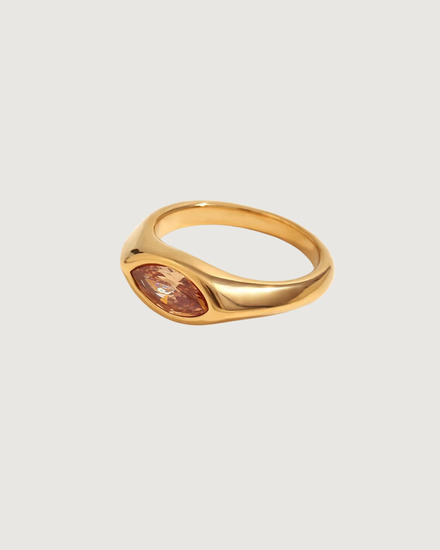 Sienna Eye Ring - Amber Horse Eye in 18K Gold PVD - STUDIO JO STORE  