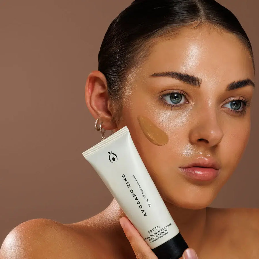 Avocado Zinc - Spf 50 Natural Tinted Moisturiser: Light-Medium