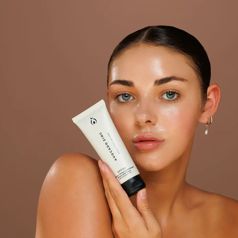Avocado Zinc - Spf 50 Natural Tinted Moisturiser: Medium-Dark