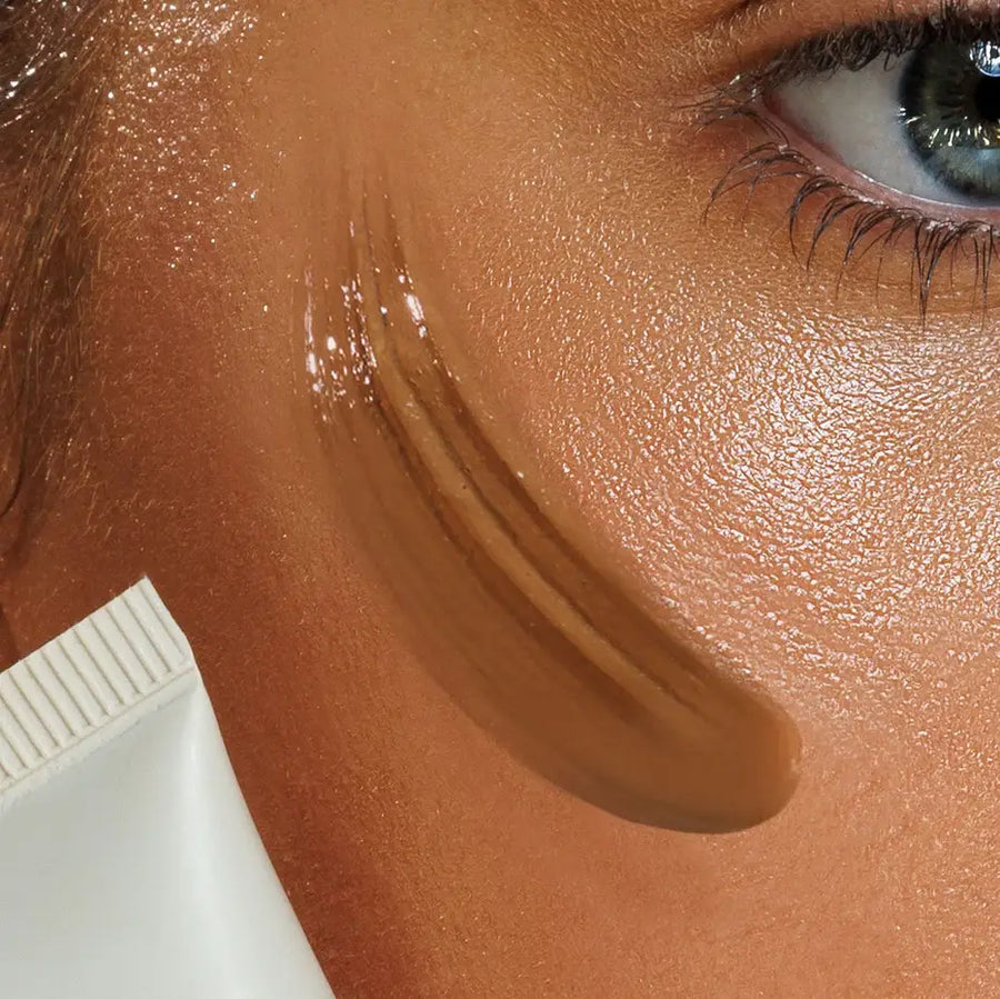 Avocado Zinc - Spf 50 Natural Tinted Moisturiser: Medium-Dark