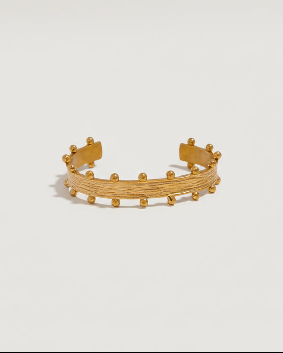 ZEAH TEXTURED CUFF BRACELET GOLD - STUDIO JO STORE  
