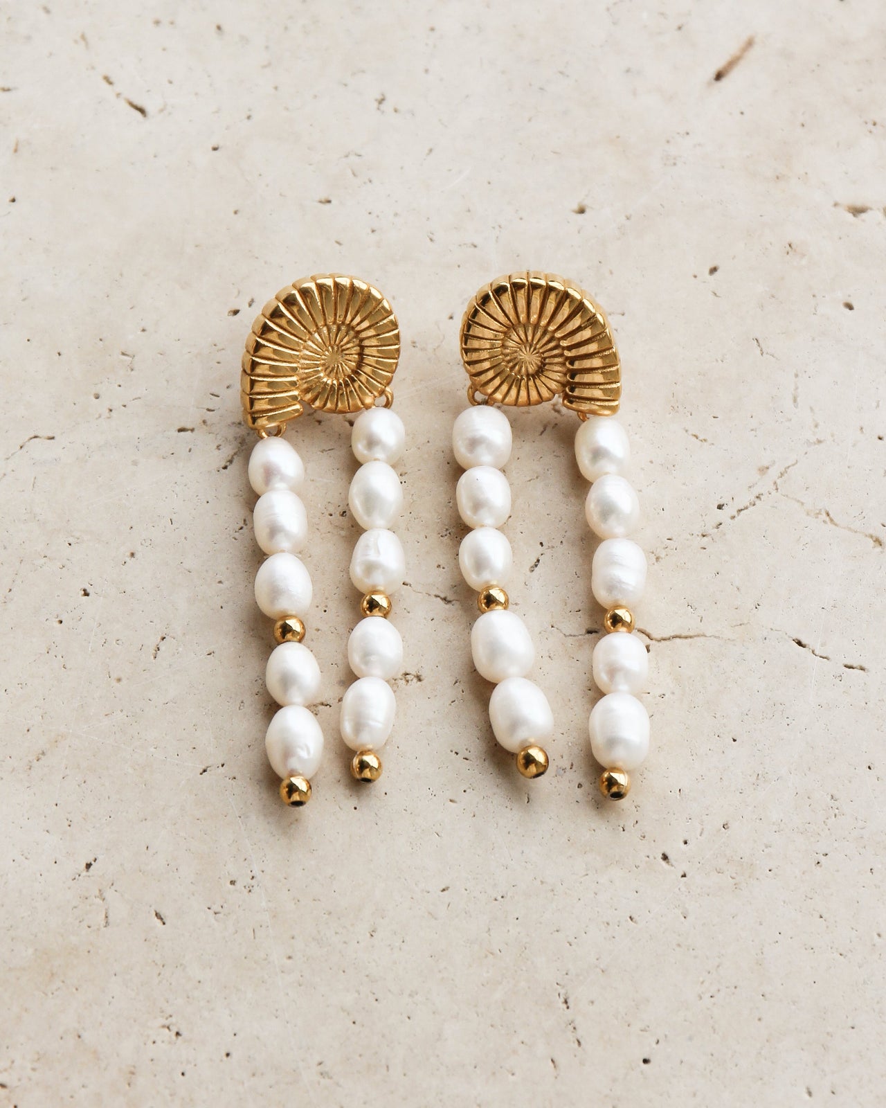 CONCH SHELL PEARL DROP TASSEL EARRINGS - STUDIO JO STORE  