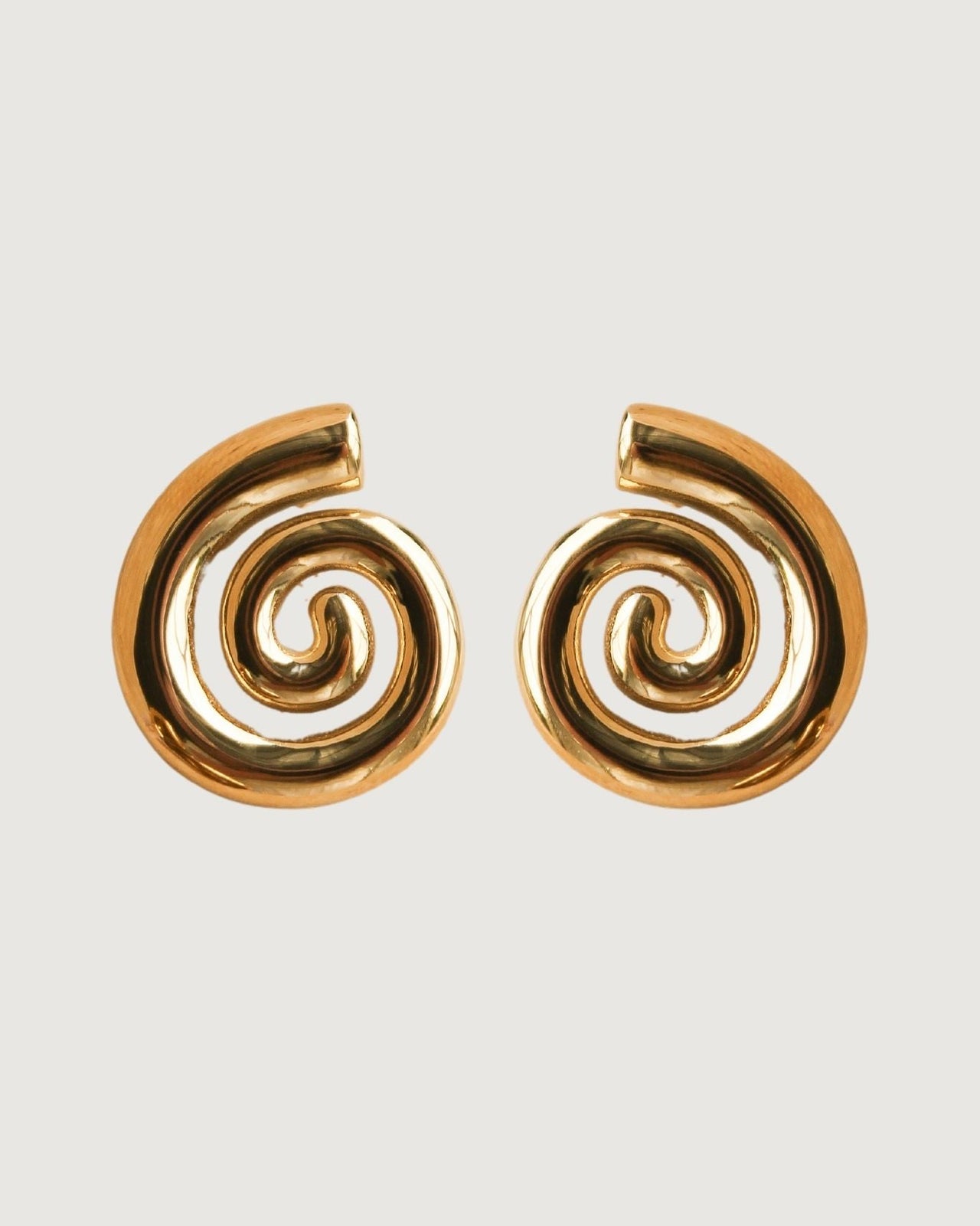 GOLD CONCH SHELL EARRINGS - STUDIO JO STORE  