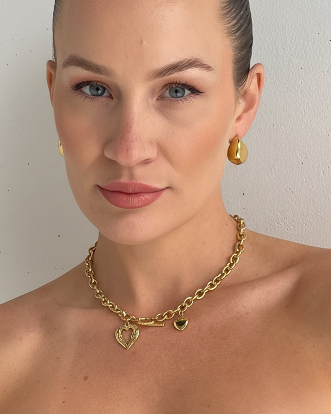 HEART CHARM CHAIN NECKLACE 18K GOLD PVD - STUDIO JO STORE  