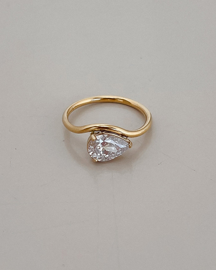 TEARDROP DIAMOND RING 18K GOLD PVD - STUDIO JO STORE  