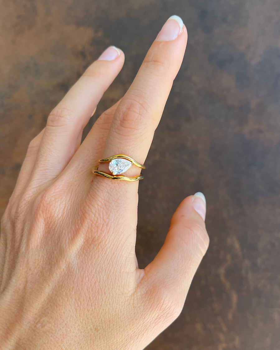 Teardrop Diamond Ring 18k Gold Pvd