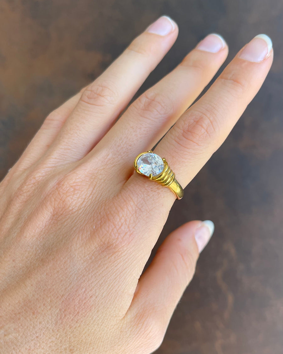Crystal Vintage Ring 18k Gold Pvd
