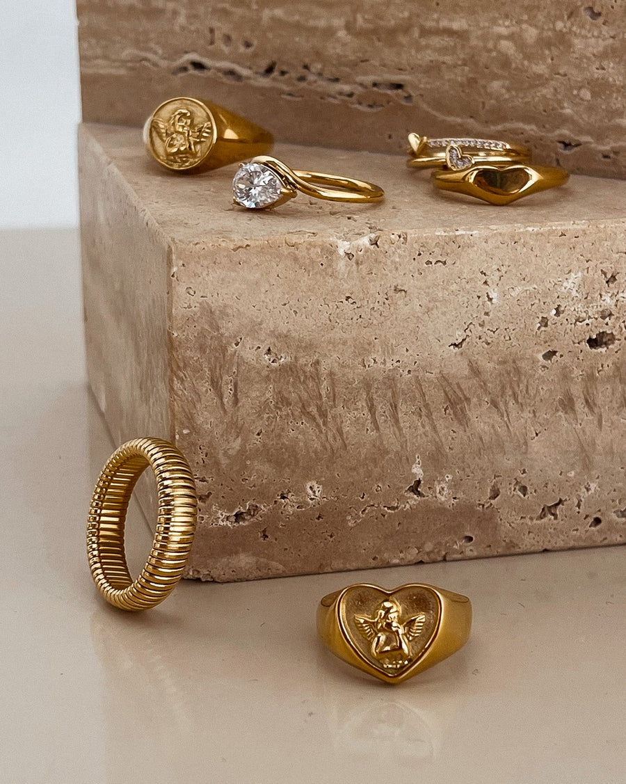CUPID ANGEL HEART SIGNET RING 18K GOLD PVD PLATED - STUDIO JO STORE  