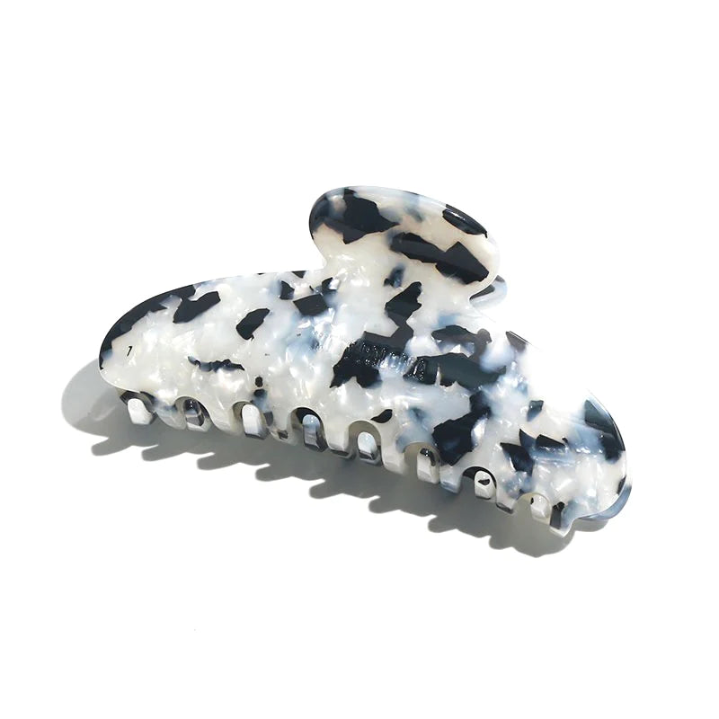 Kitty Paloma - Grande Claw Hair Clip - Cookies & Crème - STUDIO JO STORE  